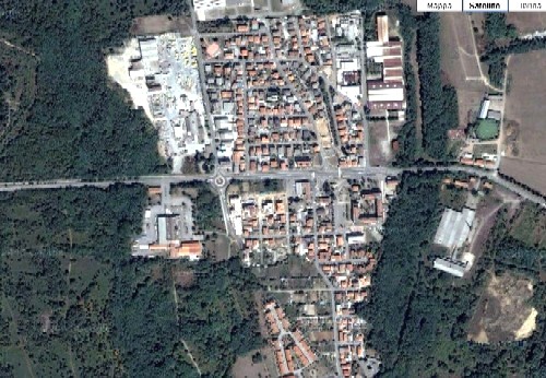 Immagine satellitare di parte della frazione Brollo