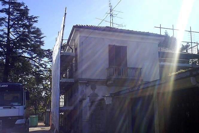 Immagine dell'inizio dei lavori a Villa Rita