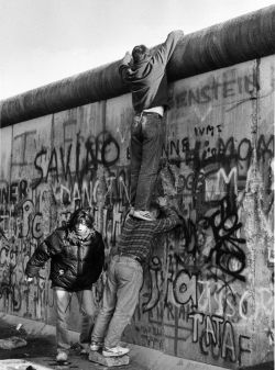 Immagini del muro di Berlino
